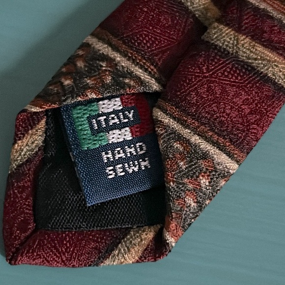 Mulberry Designer Men’s Italian Hand Sewn Silk Necktie with Striped Print - Picture 4 of 5